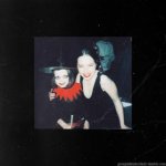 tumblr_lb4fhscApA1qbmw0ao1_500.png-Georgie-Henley-Anna-Popplewell-LWW-Halloween-party.jpg