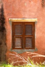 CURWin Red shutter or wall.jpg