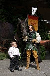 Journey to Narnia Grand Opening with Warwick Davis and Caspian